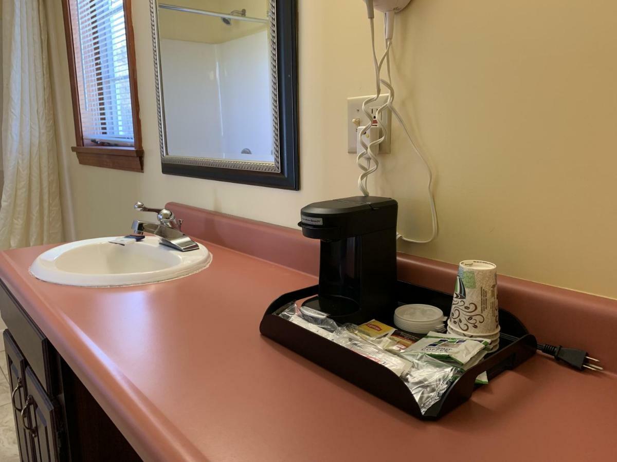 Americas Best Value Inn Scarborough Portland Exteriör bild